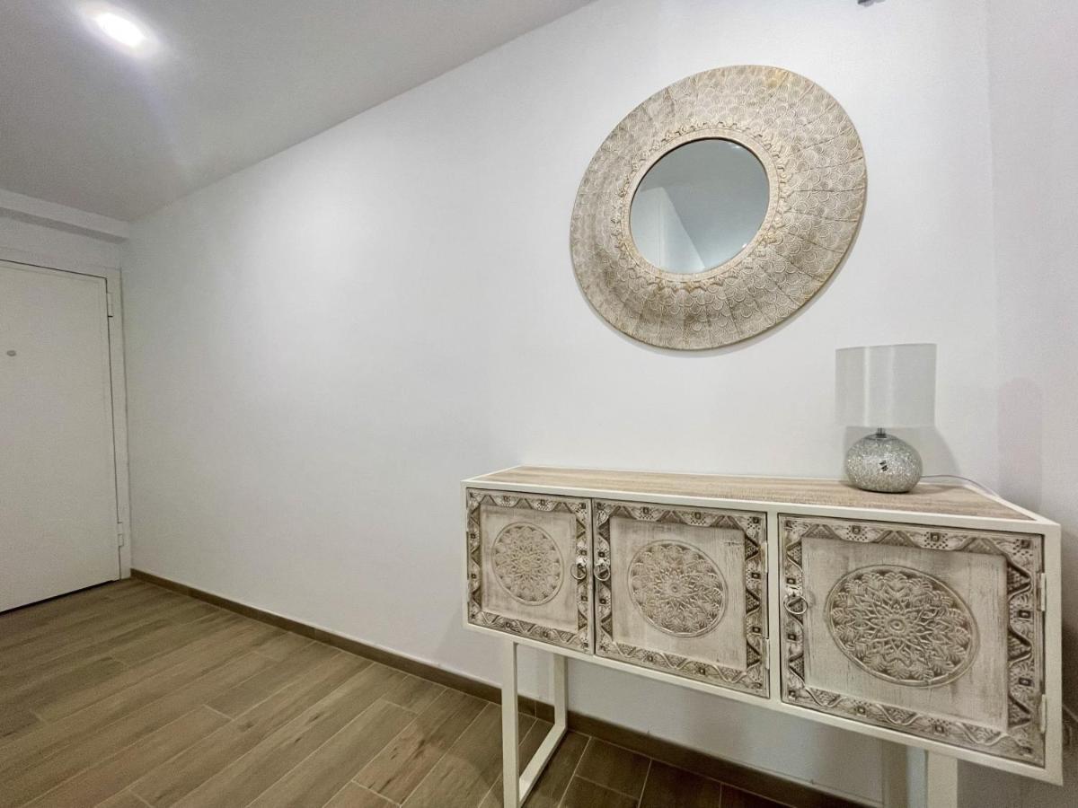 Deluxe Center Διαμέρισμα Μπένιντορμ Εξωτερικό φωτογραφία
